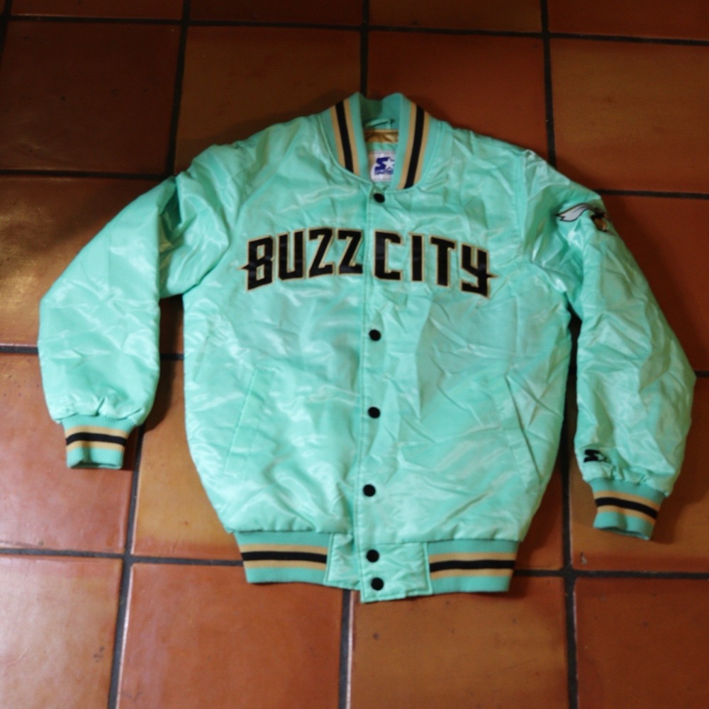 CHARLOTTE HORNETS 2022‎ MINT GREEN SATIN STARTER NBA S JACKET TEAM EXCLUSIVE